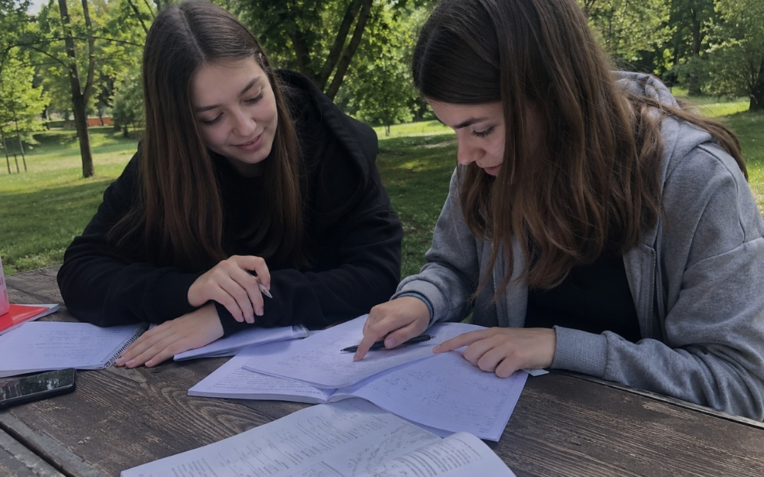 Read more about the article Na czym polega efektywna nauka, czyli o tym jak uczyć się skutecznie